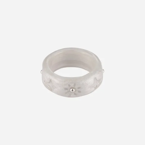poppy ring-white