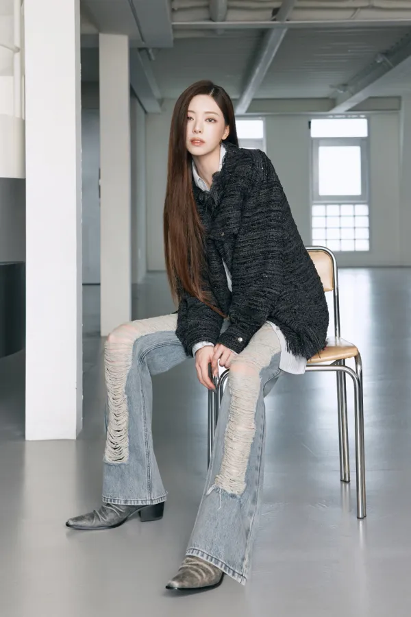 Frayed-Hem Tweed Jacket [ Black ]