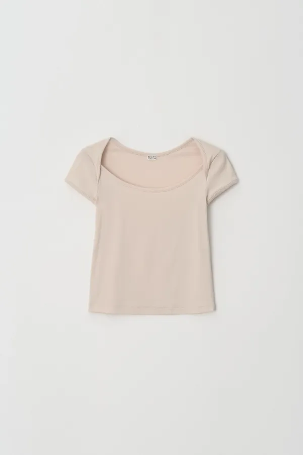 [2차] Square Neck T-Shirt (beige)