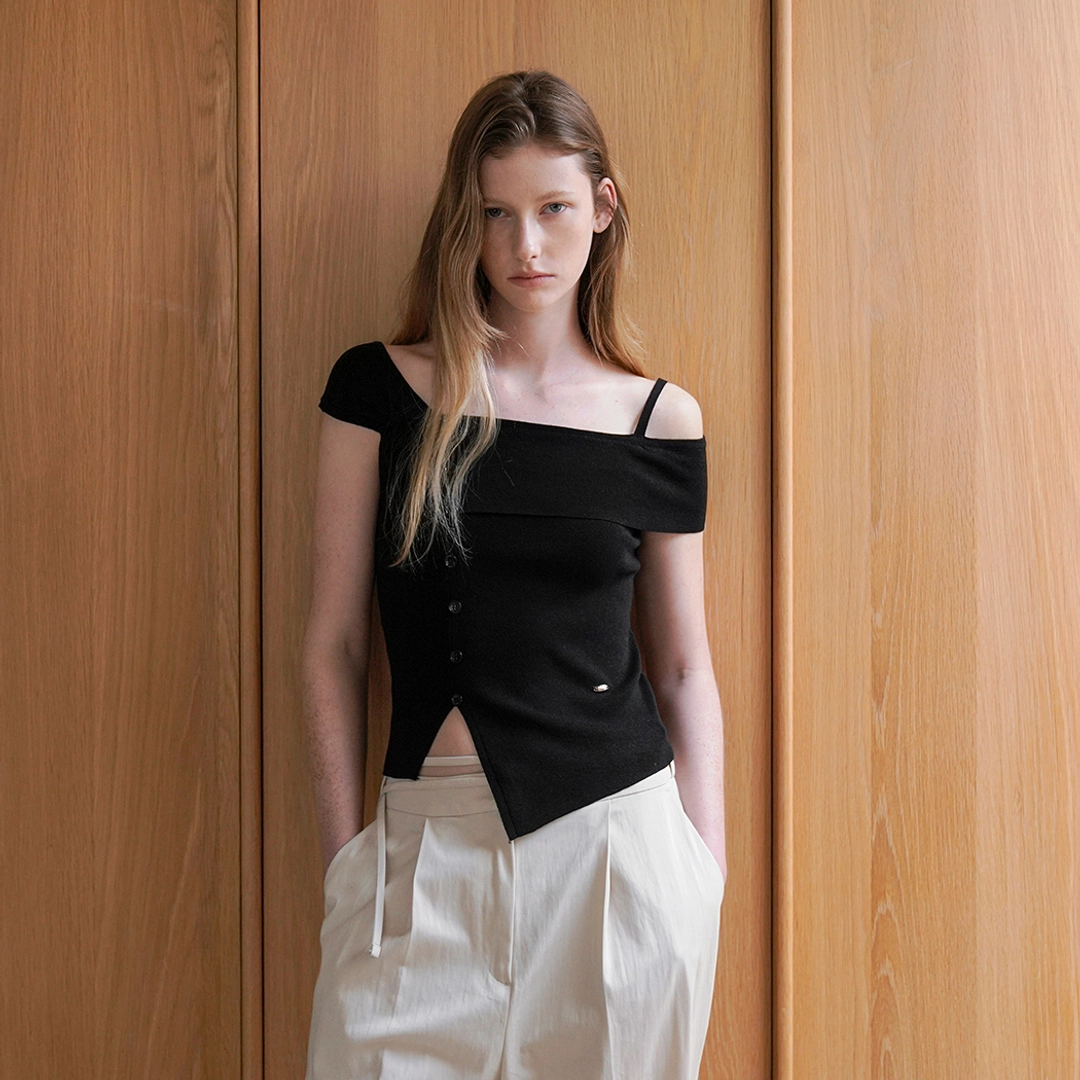 아뜰리에 나인 (T-7069)LANI ONE OFF SHOULDER KNIT 상품 이미지 2