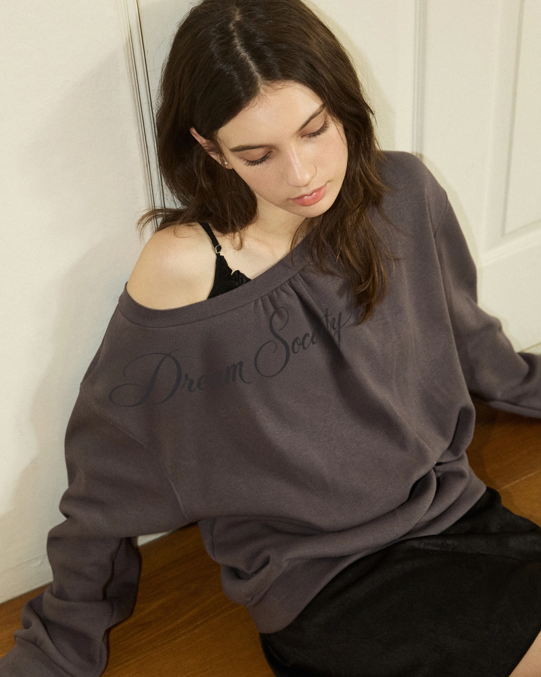 어다울 Drape layered long sleeve t shirt - charcoal 상품 이미지 2