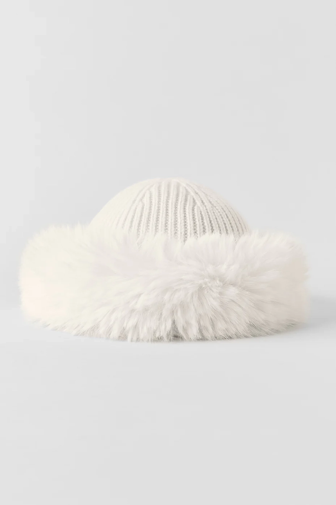 알로요가 Courchevel Cashmere Faux Fur Beanie - Ivory 상품 이미지 1