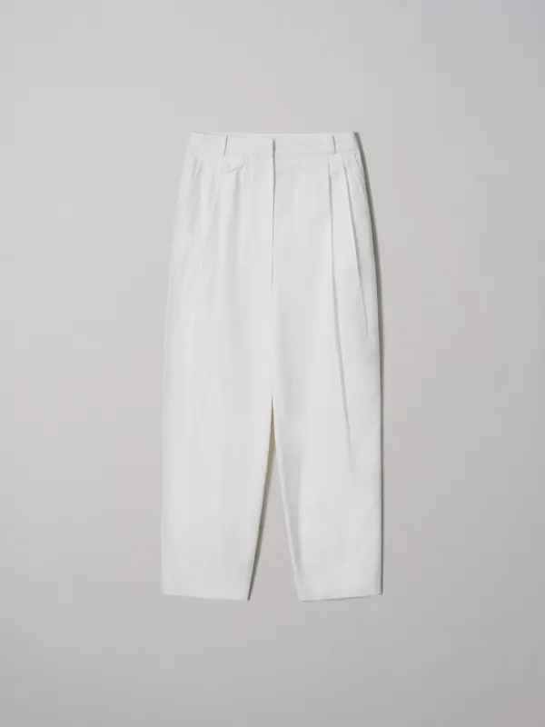DOUBLE-PLEATED TAILORED TROUSERS [WHITE]