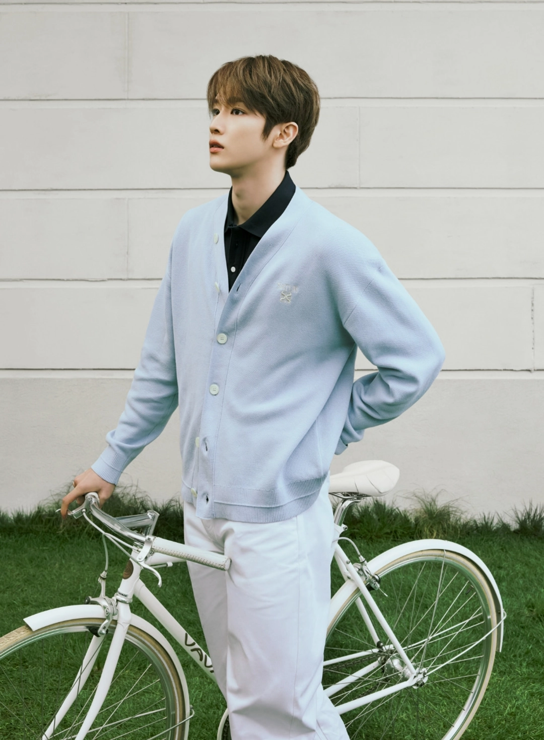 세터 [RIIZE\'s Pick] Cotton Curved Pants - White 상품 이미지 2