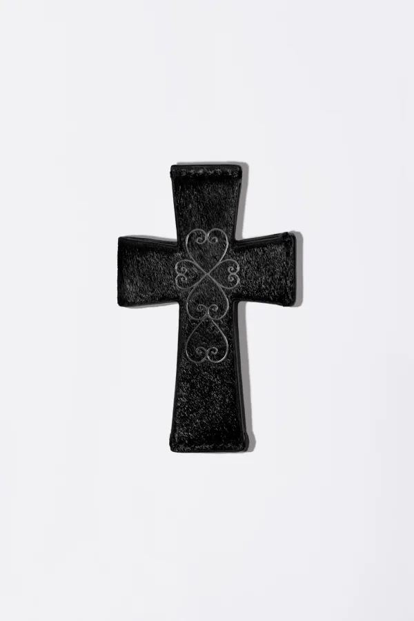 Cross Hair On Strap Wallet Black