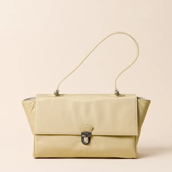 BRIEF BAG NYLON_BUTTER