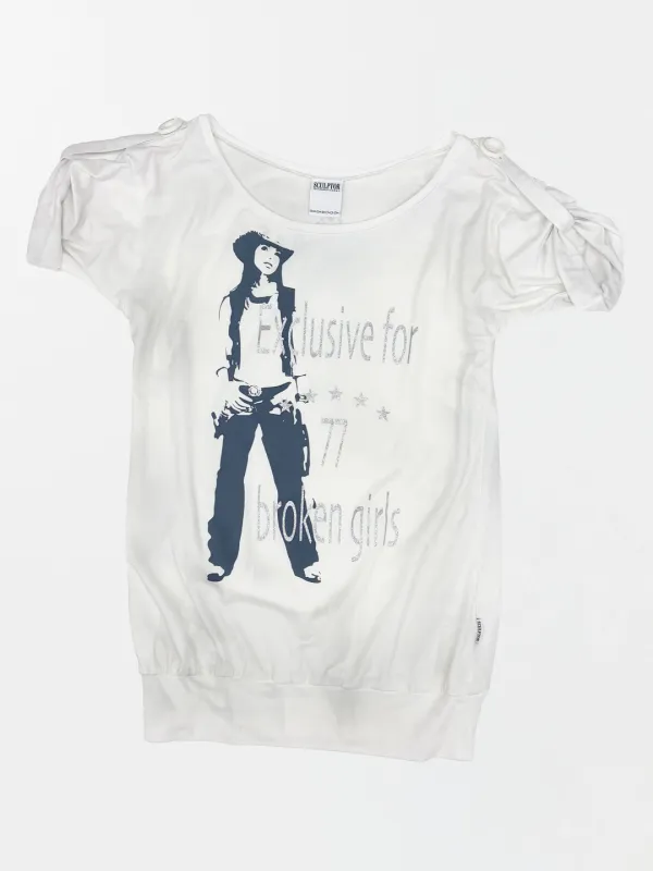 Broken Girls Roll Up Tee Dirty White