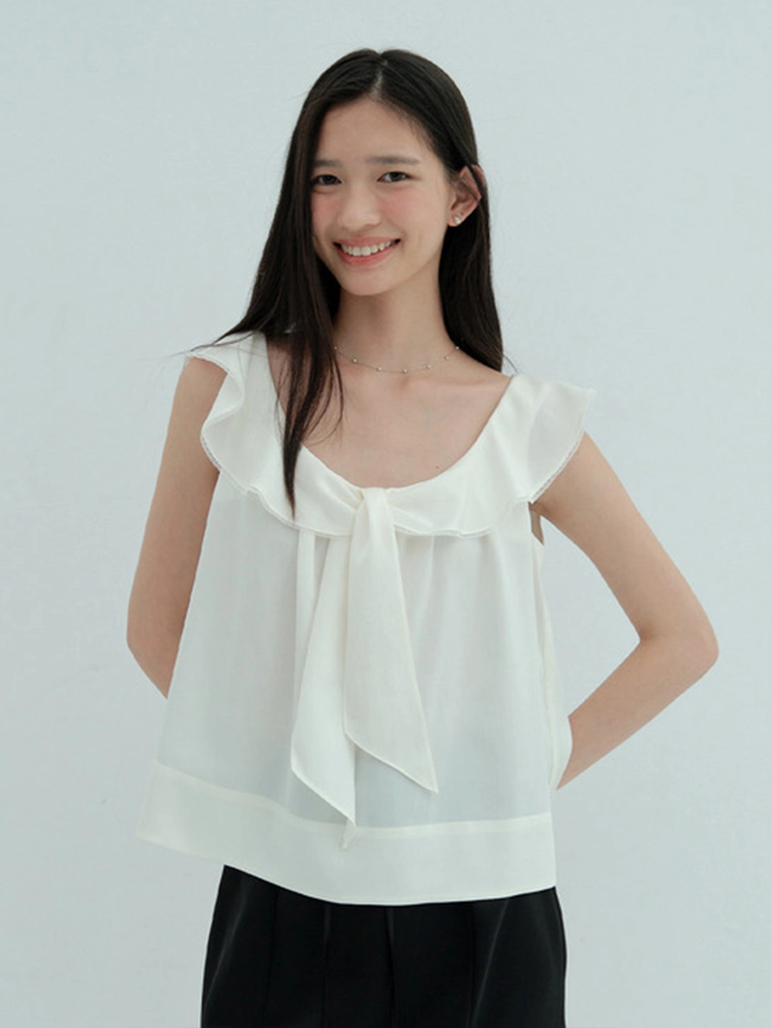 플로움 Soft Tie Blouse 상품 이미지 1