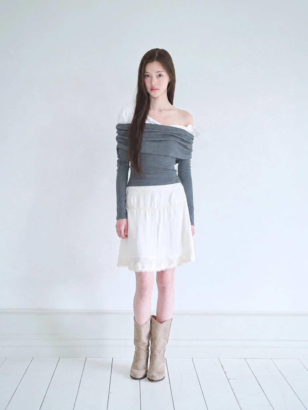 낫유어로즈 Lily top (Charcoal) 상품 이미지 1