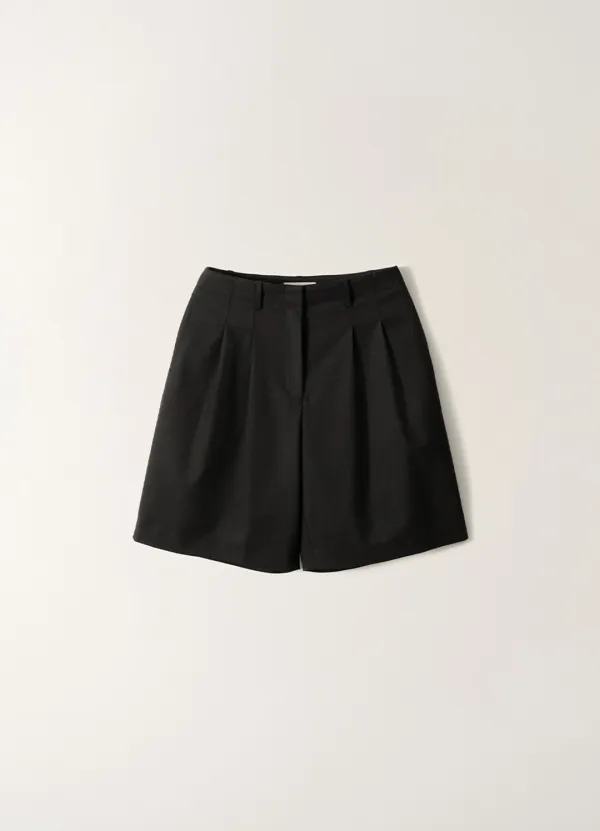 Serene Tailored Shorts (Charcoal)