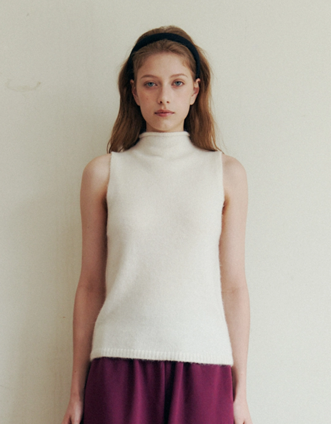 러브어스유 Wool Halter Neck Sleeveless Knit (White) 상품 이미지 1