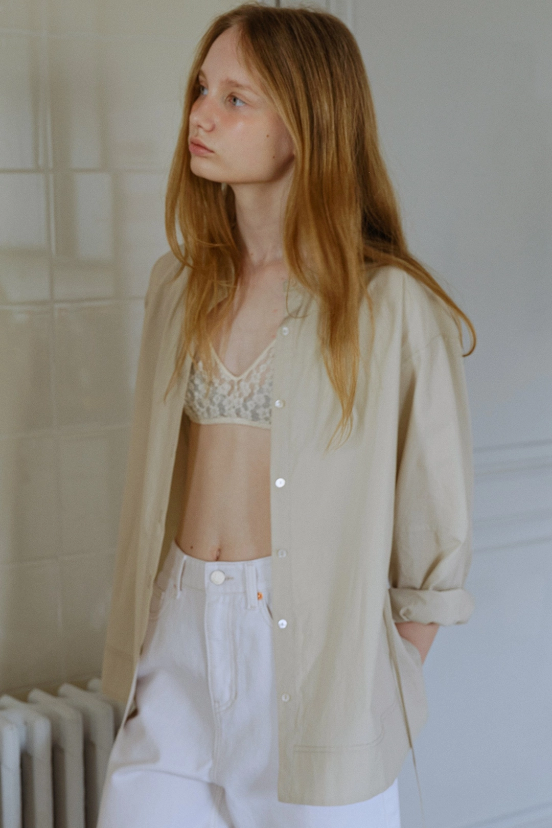 블랭크공삼 cotton belted shirring shirt (beige) 상품 이미지 2