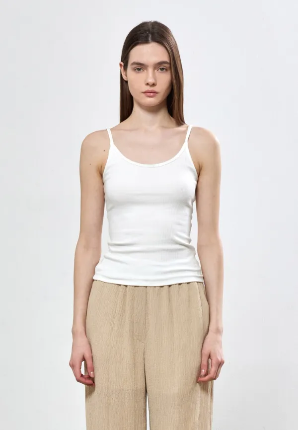 SLIM STRETCH SLEEVELESS TOP - IVORY