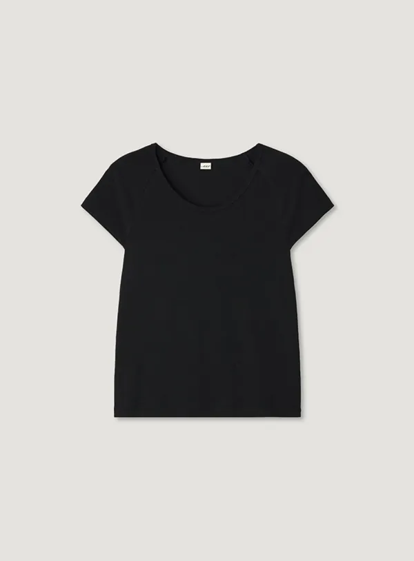 AMELIA U NECK TEE_BLACK