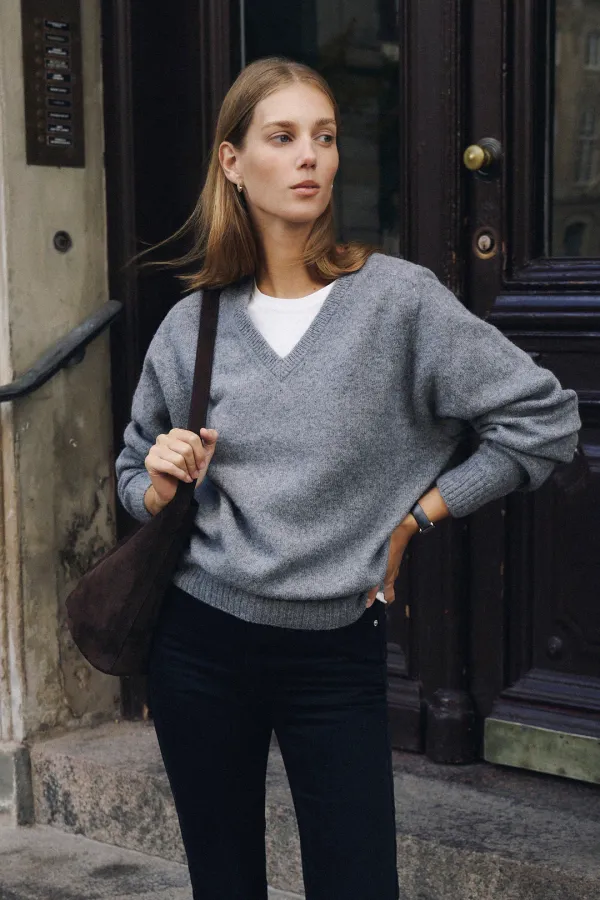 Wholegarment Baby Alpaca V-Neck Knit Top [LMBFWIKN2109]-Gray