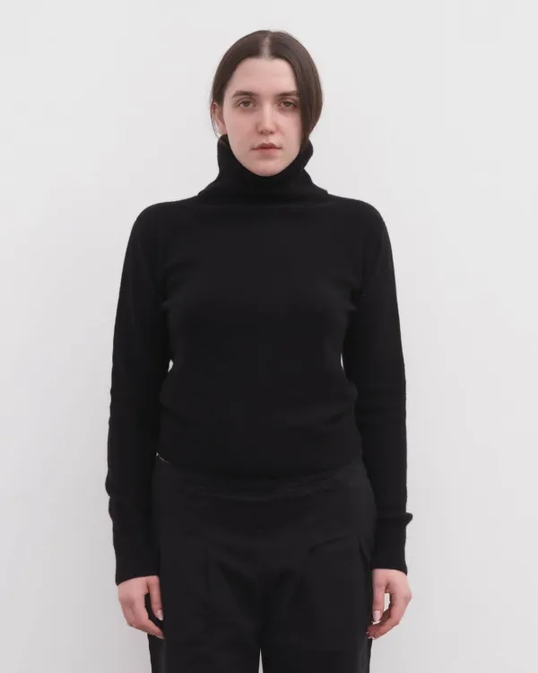 Tier Turtleneck