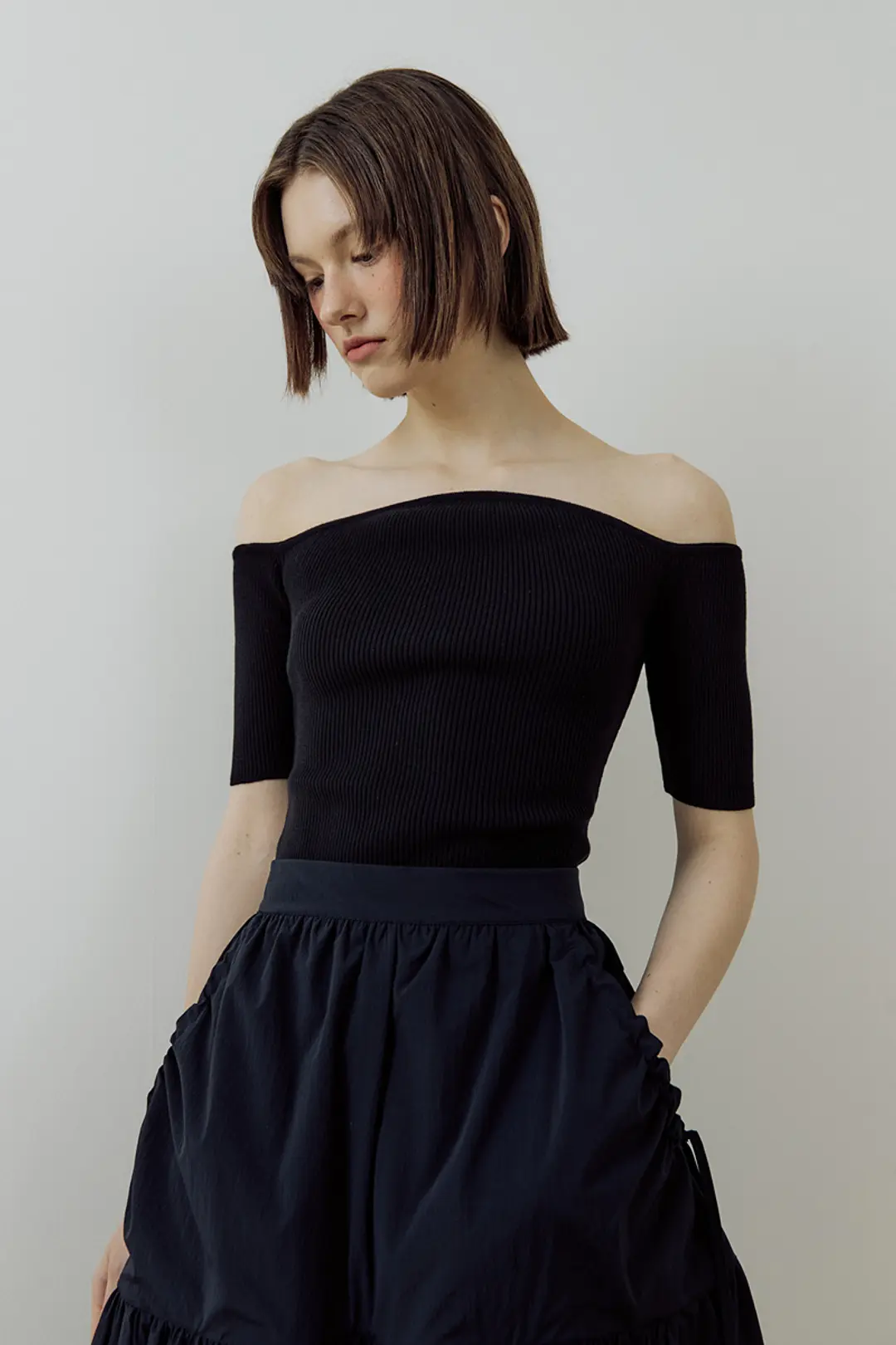 루시르주 Upper Lips Knit (black) 상품 이미지 1
