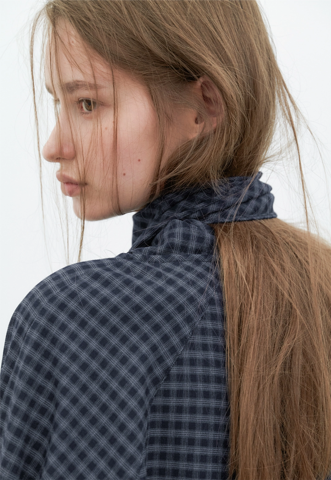 아뜰리에 나인 (BL-4438)VOLUME CHECK TIED BLOUSE 상품 이미지 3