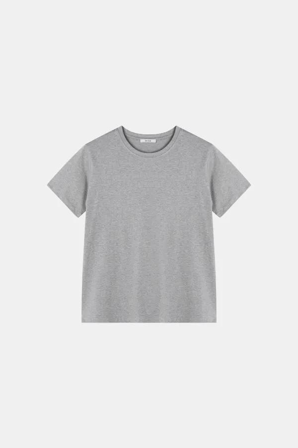 Essence Tee in Gray