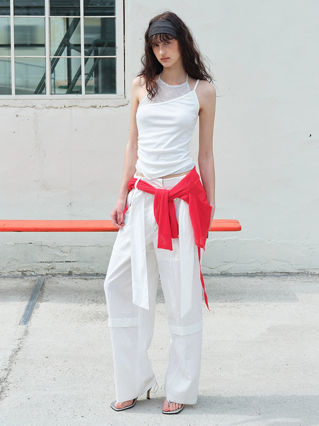 에트몽 Back String Snap Pants, White 상품 이미지 2