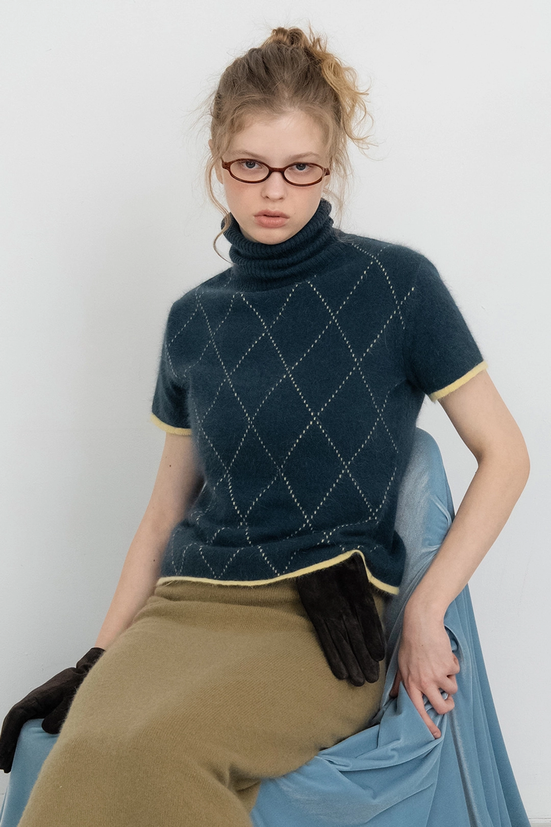 위드아웃썸머 Argyle turtleneck half knit_blue 상품 이미지 2
