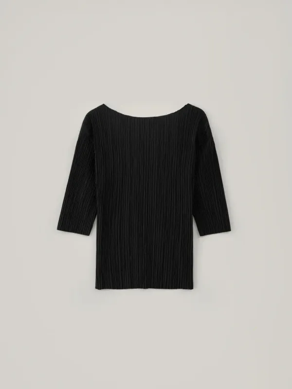 Pleats Half Top - Black