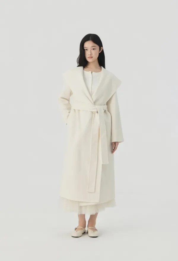 Belle Wide Shawl Collor Handmade coat (Ivory)
