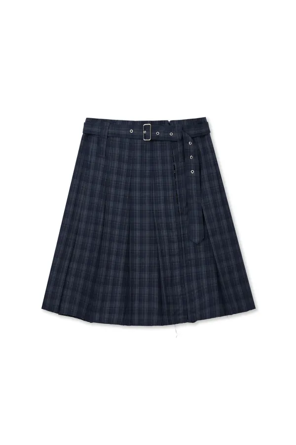 BELTED SLIT PLEAT SKIRT IN NAVY