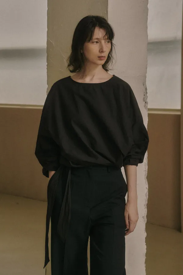 WISLA WRAP BLOUSE_CHARCOAL