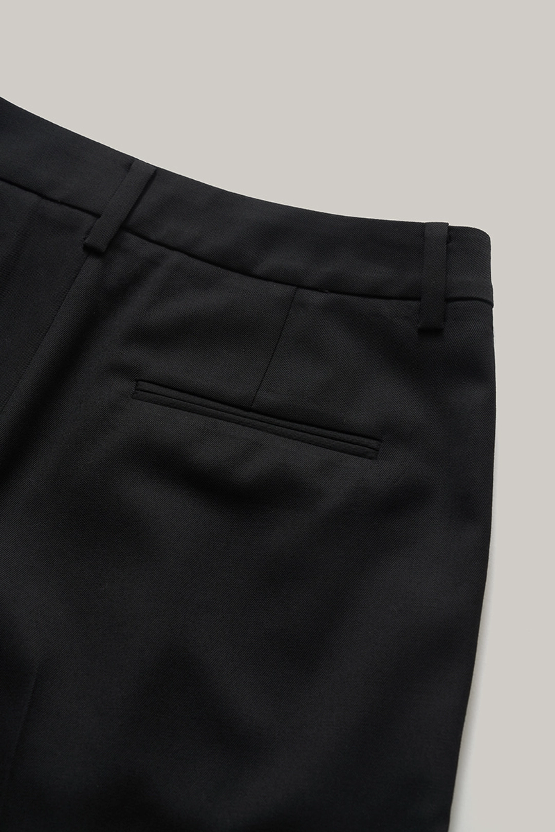 샵엠 Leon Bermuda Shorts 상품 이미지 3