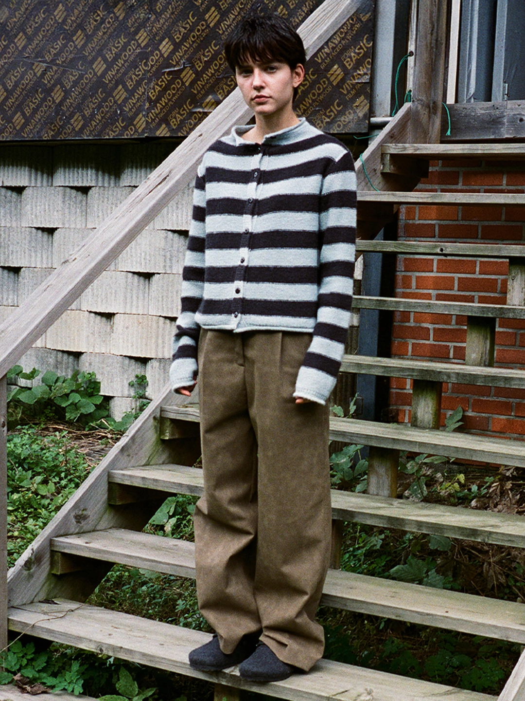 리볼드 Leather Pintuck PT_(Khaki) 상품 이미지 1