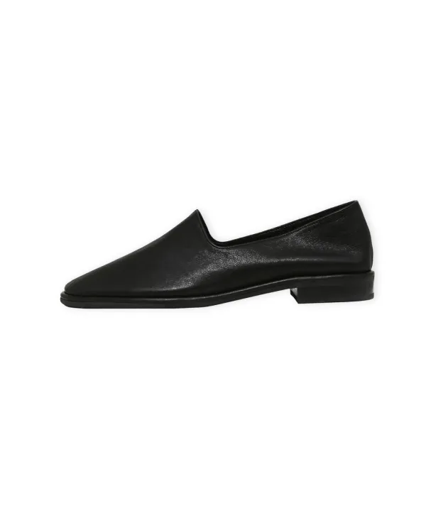 W Leather Loafer, Black - BROWNYARD