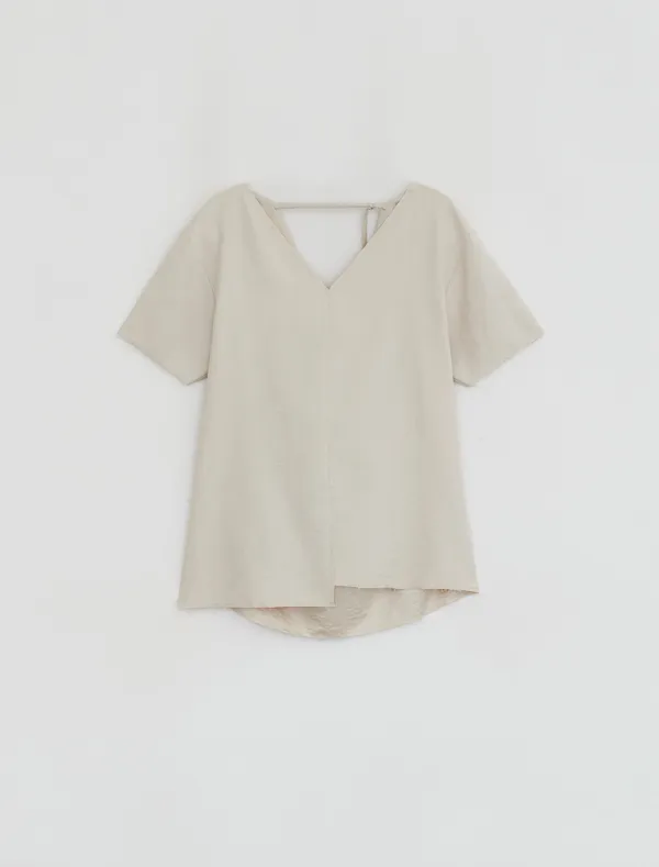 CUPRO DRAPE TOP [BEIGE]