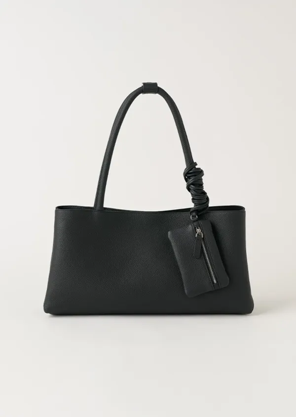 cow leather wide shoulder bag-black