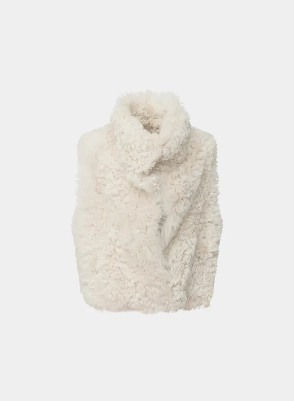 Sepia curly over vest