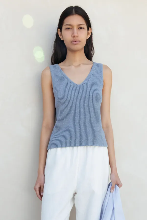 Breeze Paper Sleeveless (Sky Blue)