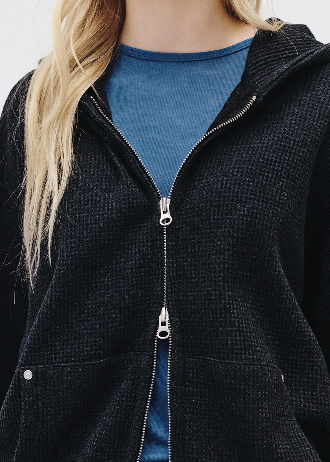 블루브릭 Waffle hood zip-up (charcoal) 상품 이미지 3