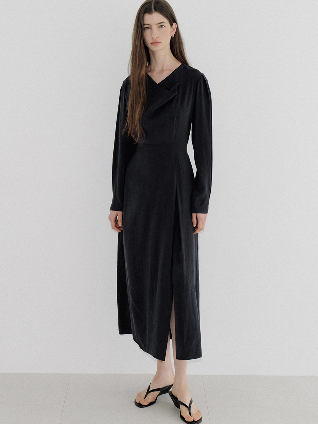 아워코모스 cowl-neck slit dress (navy) orc 6119 상품 이미지 1