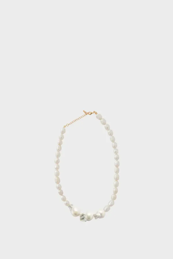 BAROQUE PEARL NECKLACE