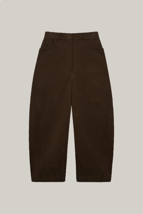 Tuck Detailed Curved Trousers (soil brown)