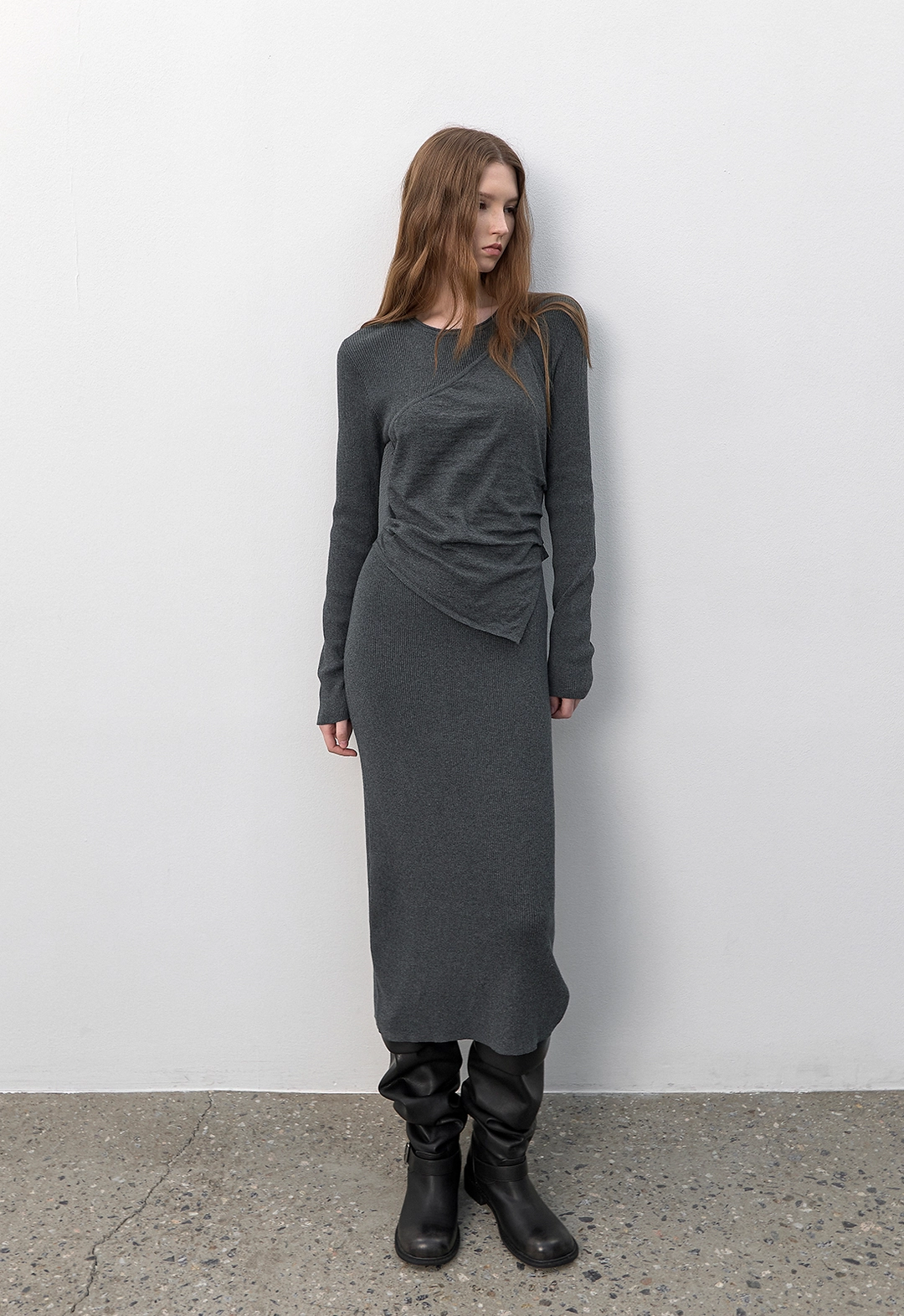 아뜰리에 나인 (OP-6319)SHIRRING HALTER BUSTIER KNIT DRESS 상품 이미지 2