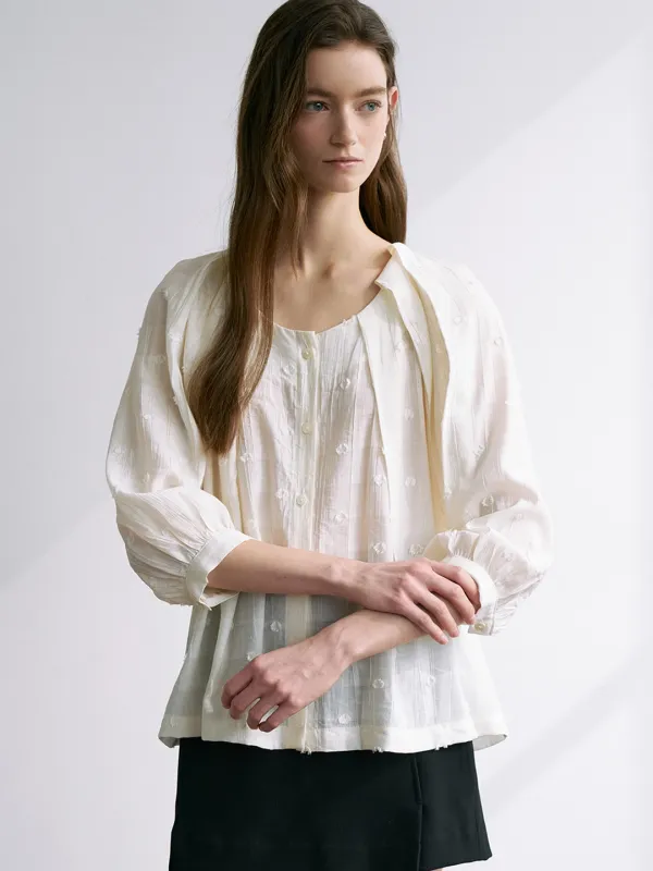 comos 1681 dot lace flared blouse (cream)
