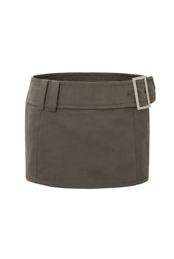 Buckle mini skirt