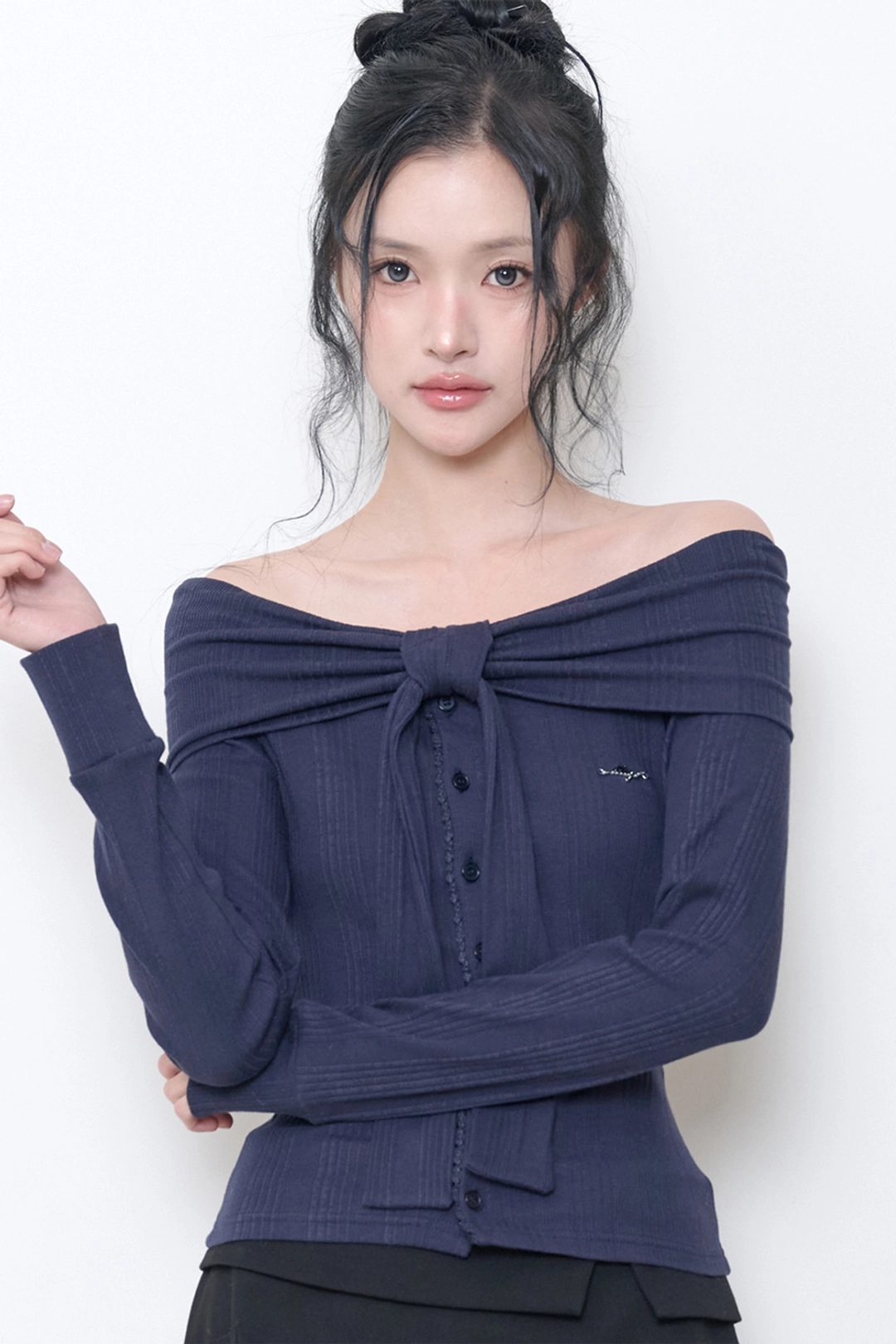 일리고 [10/12 예약발송] 퓨어 보우 가디건 탑 네이비 상품 이미지 2