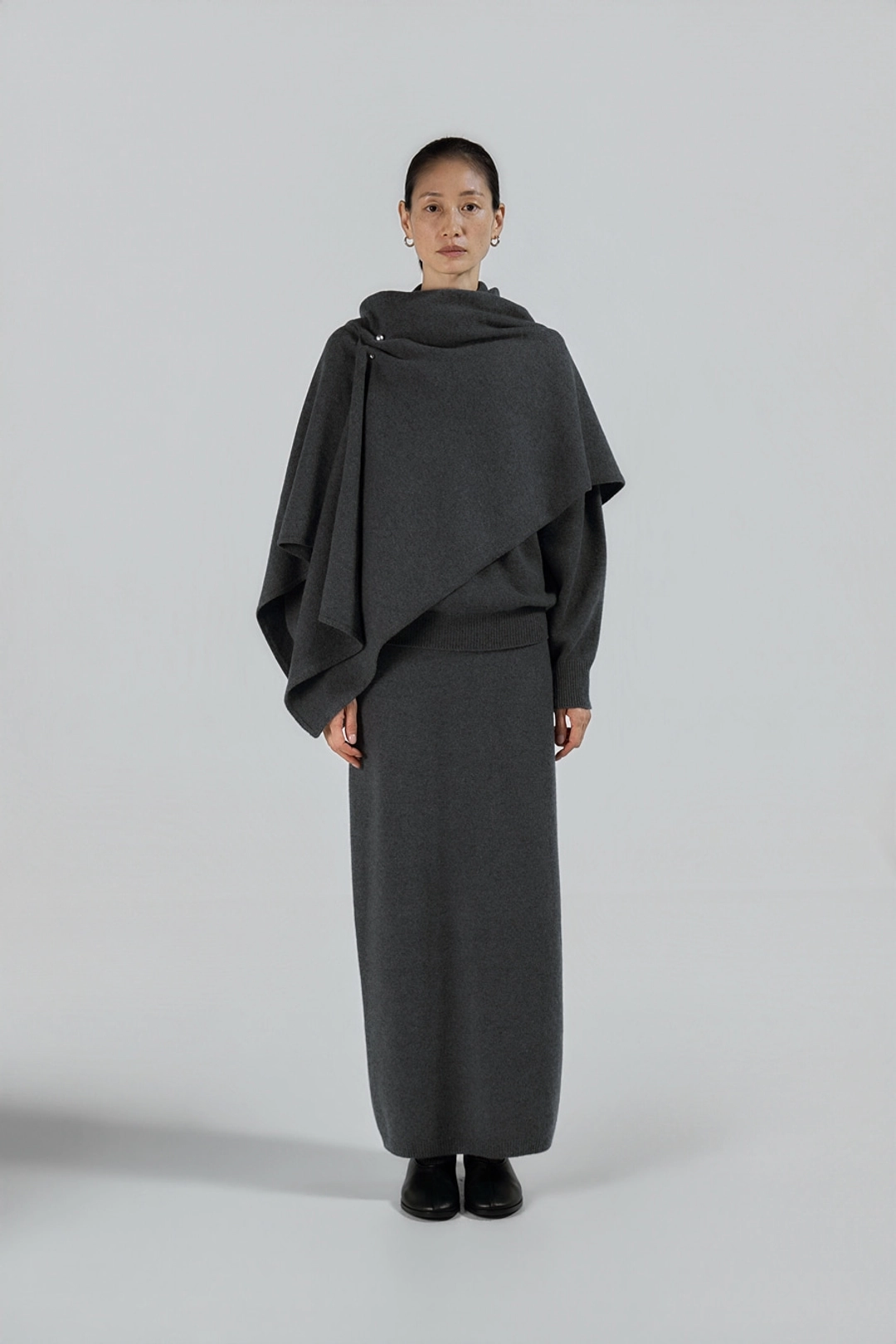 에이치에이트 PLAIN MAXI SKIRT ( CHARCOAL ) 상품 이미지 2