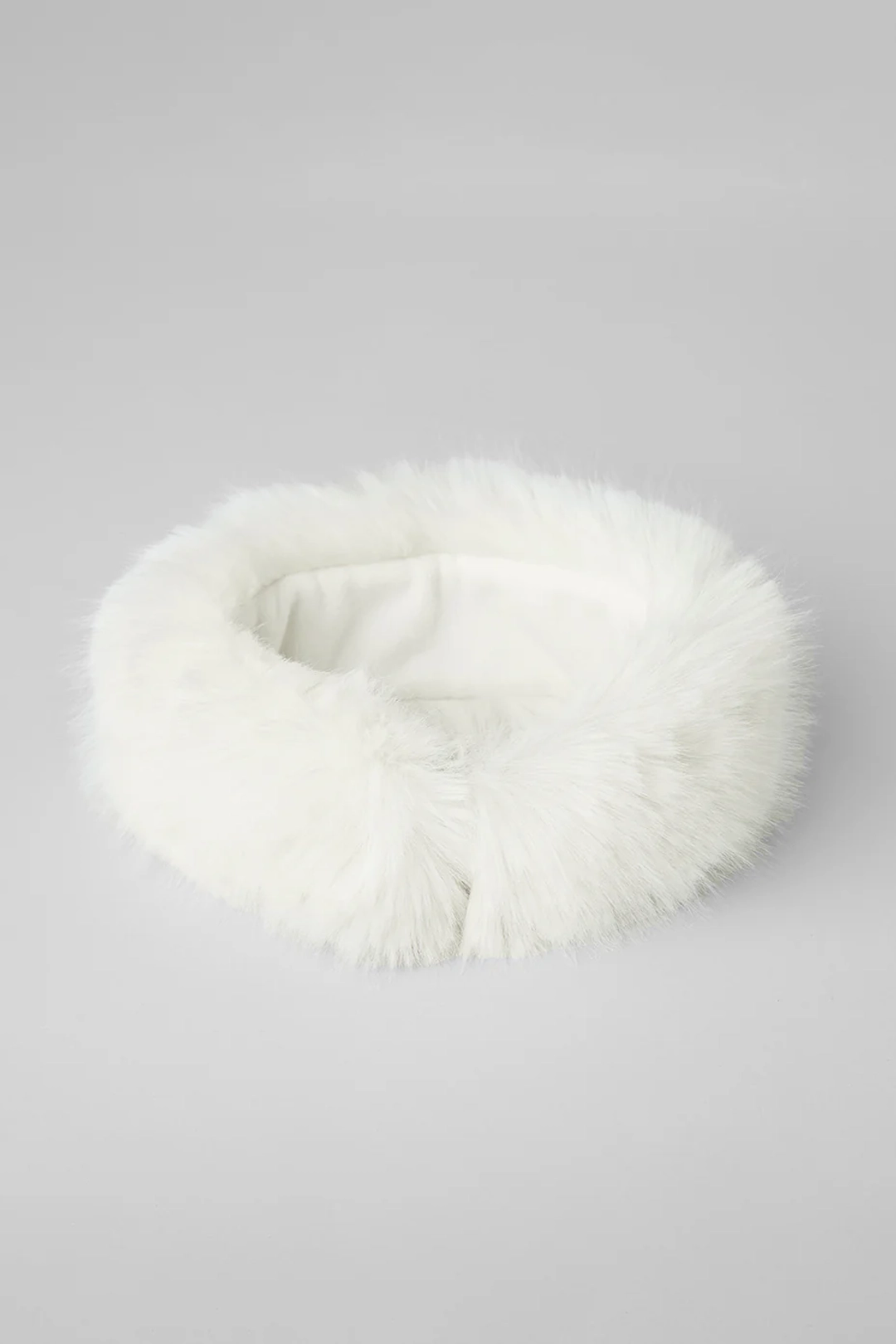 알로요가 Opulent Faux Fur Wintersun Headband - Ivory 상품 이미지 3
