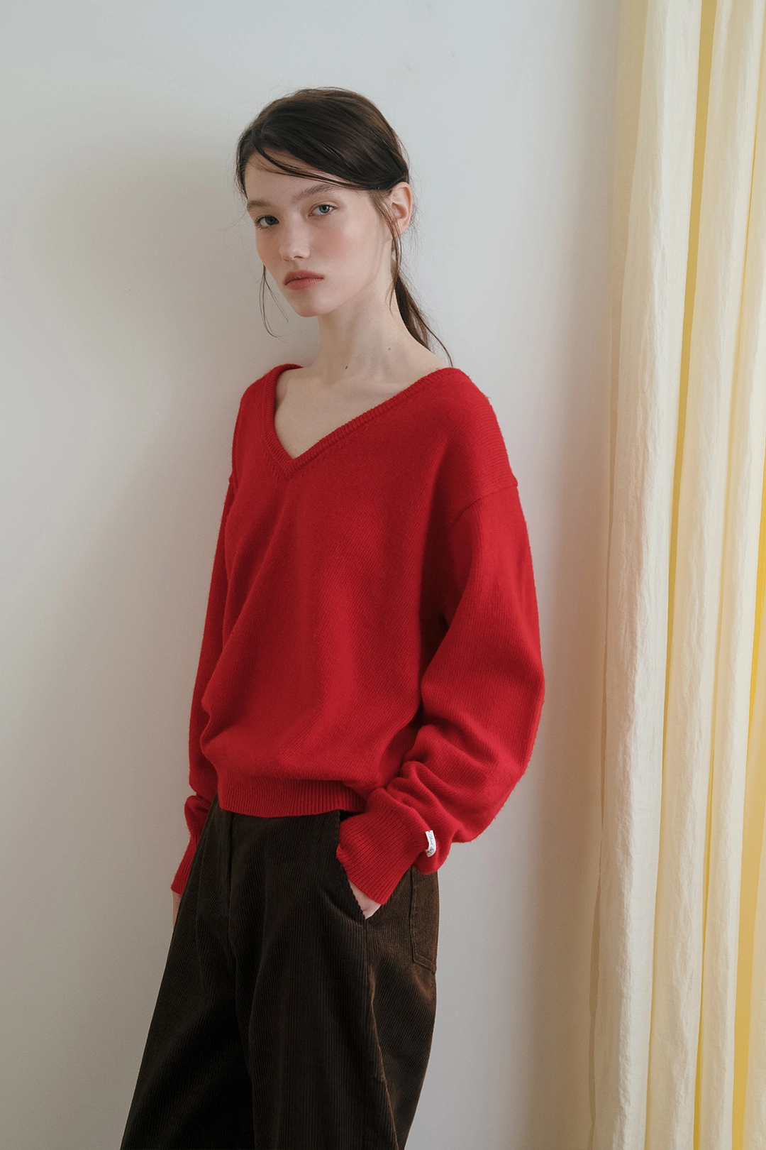 샤드라마 MODEST WOOL V-NECK KNIT [RED] 상품 이미지 2
