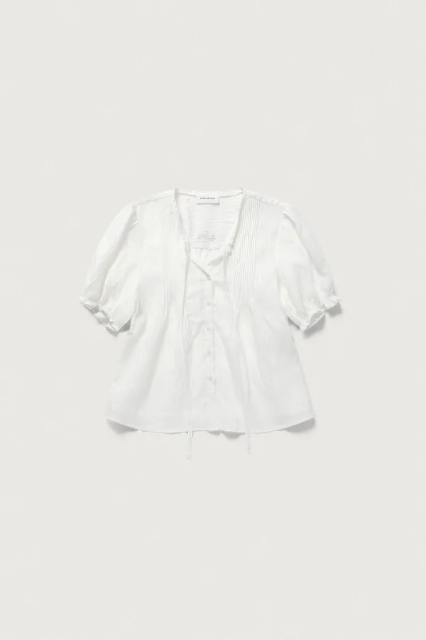 TINY PINTUCK FLARED BLOUSE [WHITE]