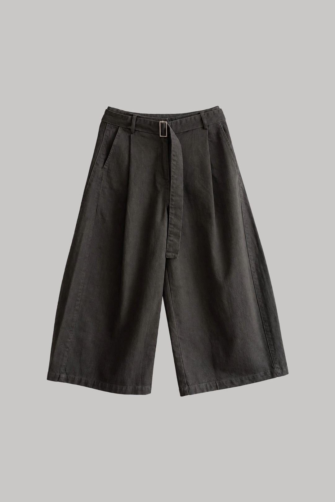 오에프씨 Belted Curved Bermuda Pants (charcoal brown) 상품 이미지 1