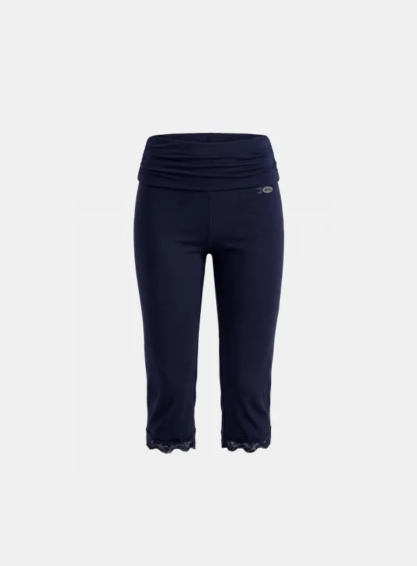 [w-srt26-036] Everyday Lace Capri Pants -  Navy